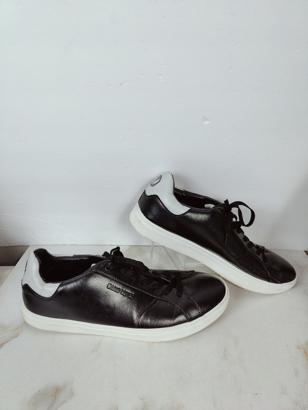 Mario Lopez Cliff Black White Faux Leather Sneakers, Sz 13